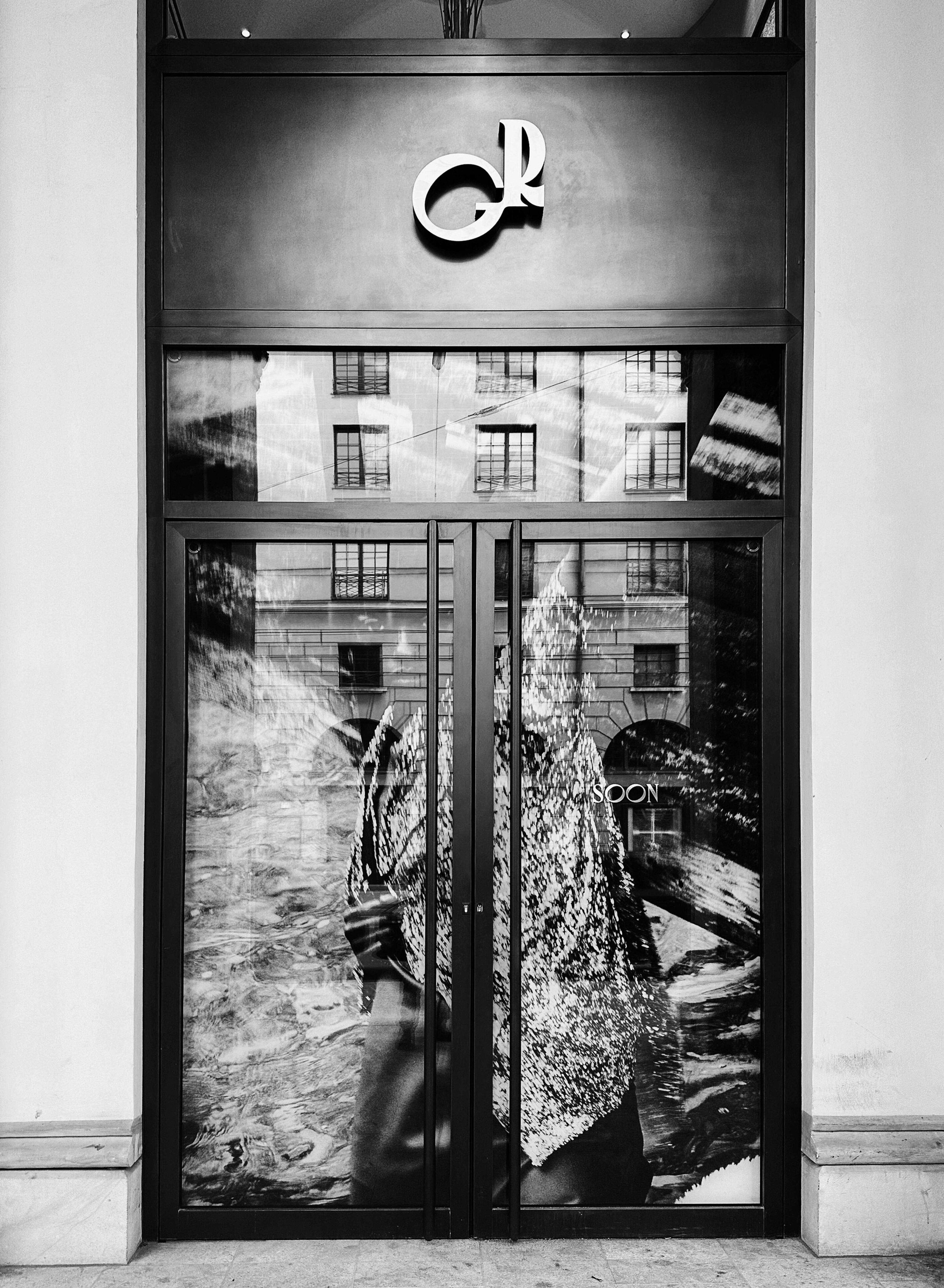 Amen_Gestaltung_GiuliaundRomeo_Maximilianstrasse_Eingang