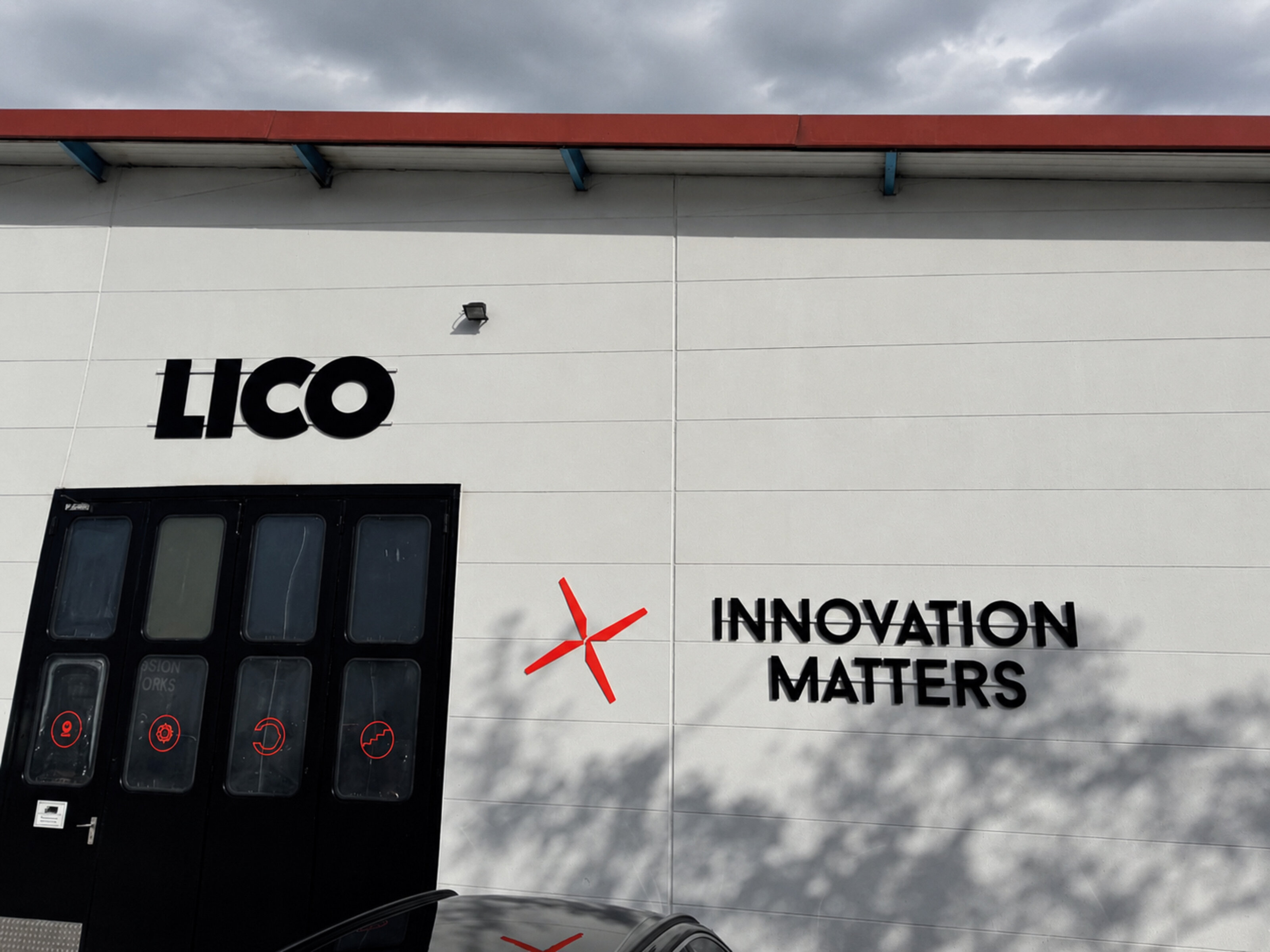 AMEN_Gestaltung_Lico_Aussenfassade_2